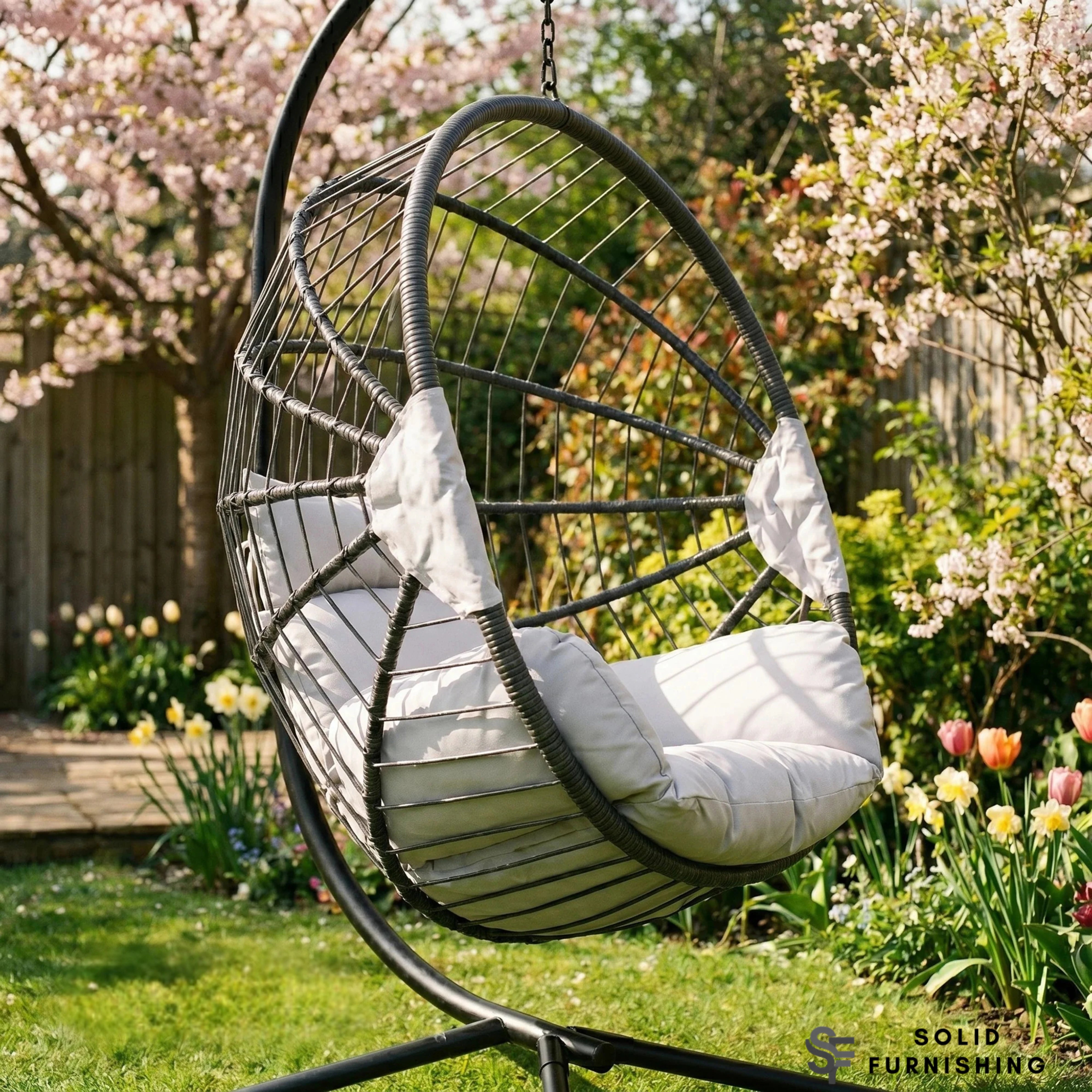 Hanging Egg Chair with Foldable Design – Light Grey PE Rattan Garden Chair