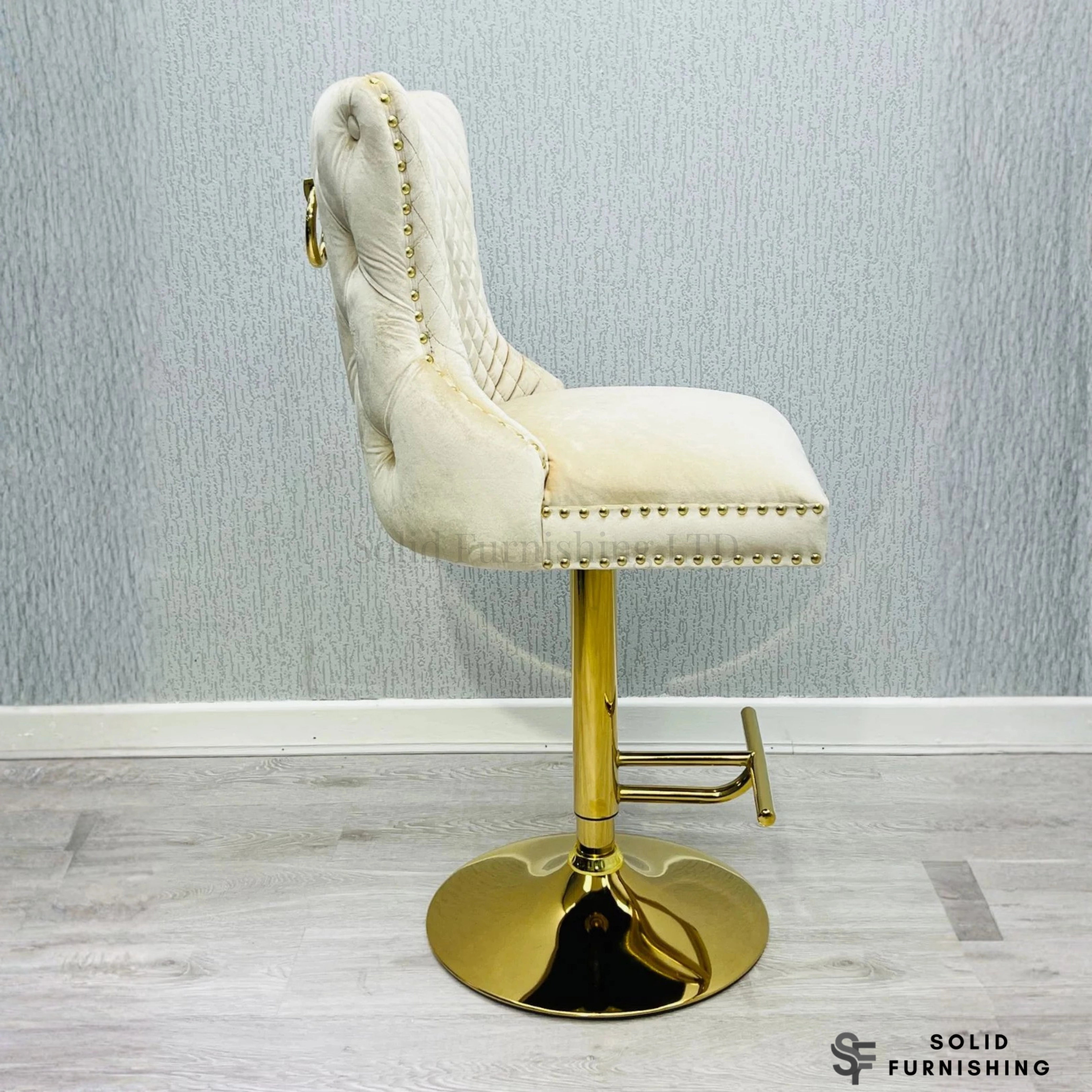 Victoria Cream & Gold Velvet Bar Stool – Lion Knocker Breakfast Bar Chair